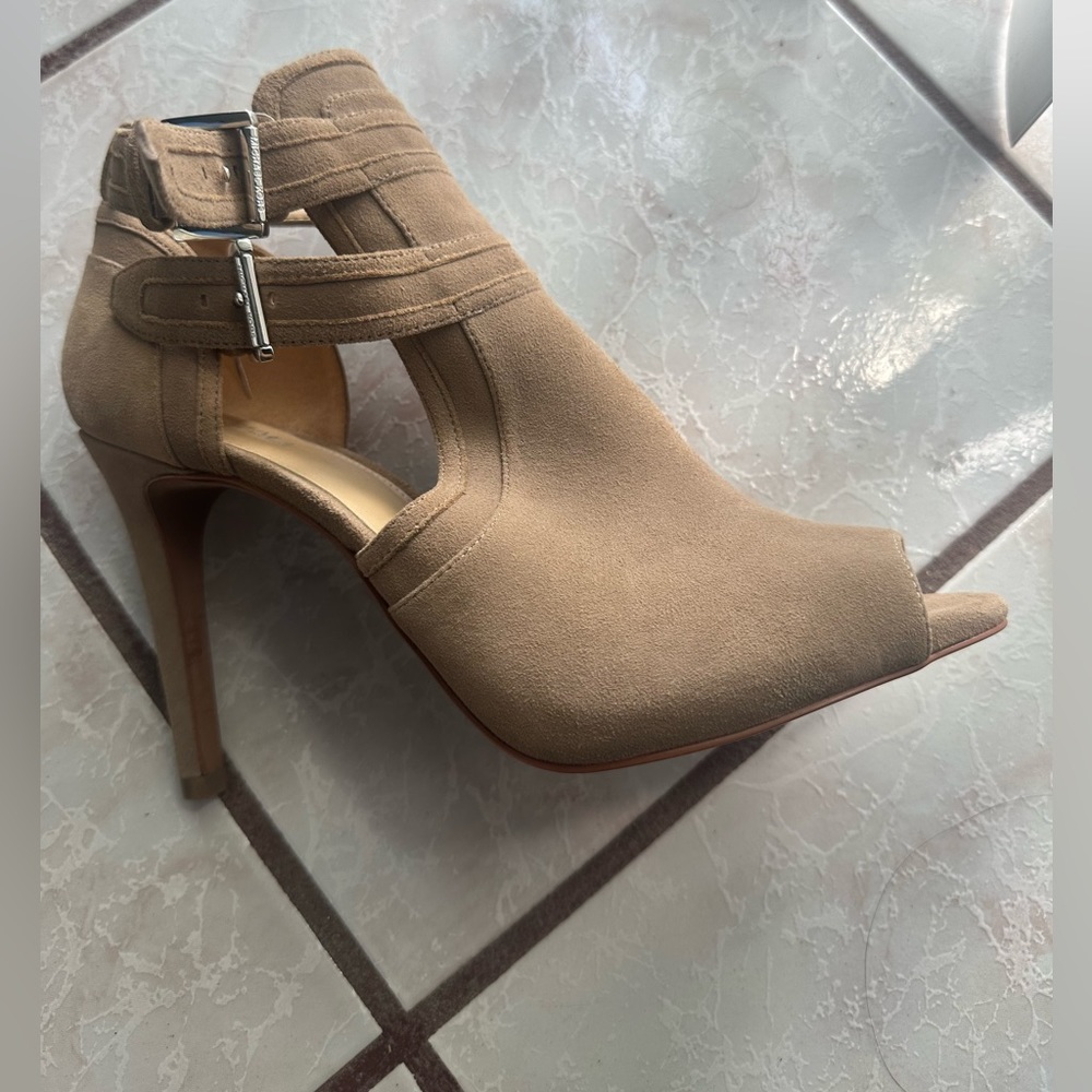 Michael Kors bootie